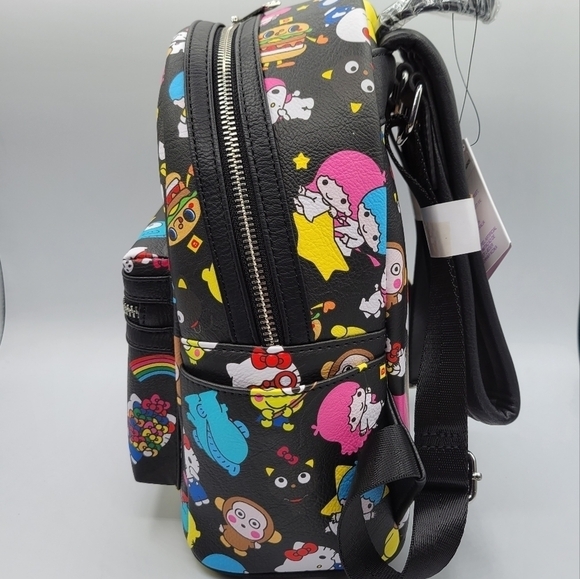Loungefly Hello Kitty and Friends All over print Backpack - Picture 2 of 7